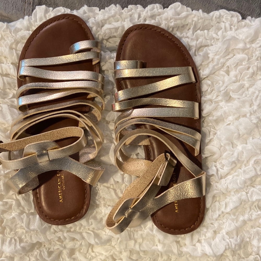 American Eagle sandals
